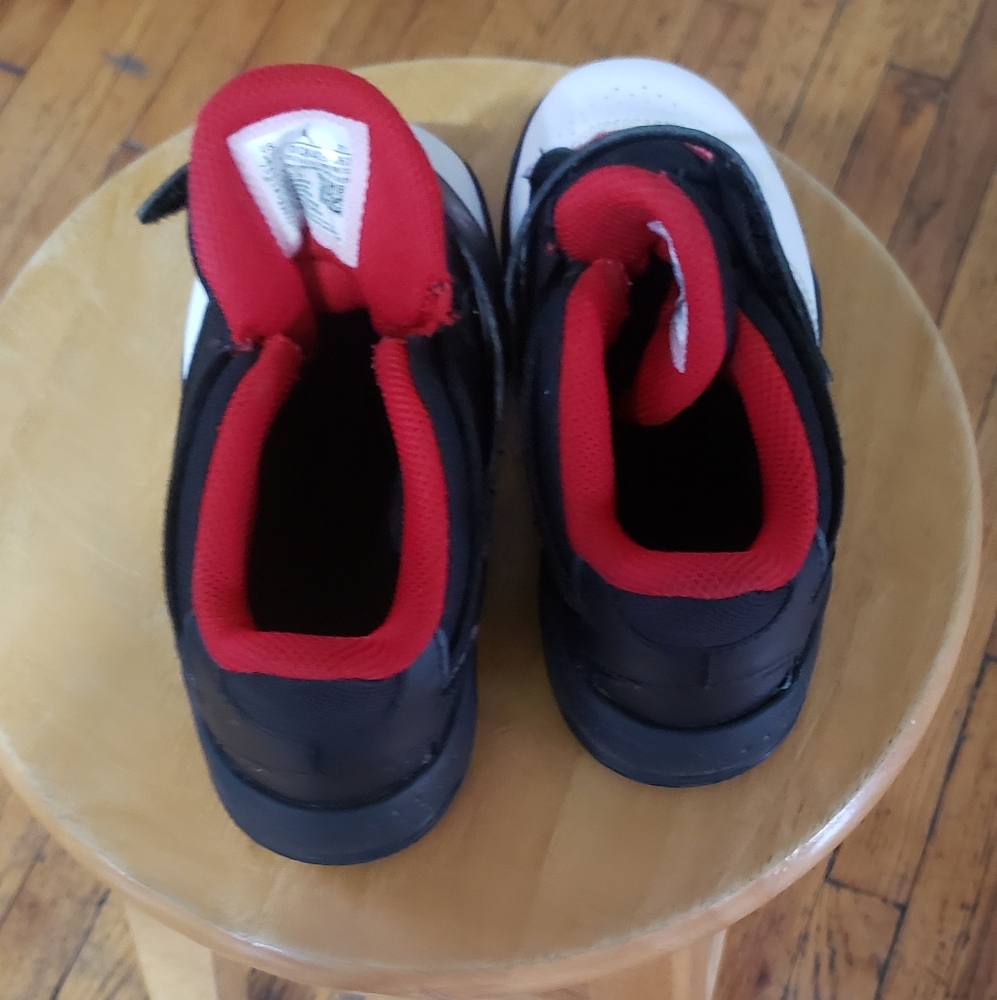 Girls Jordan Sneakers